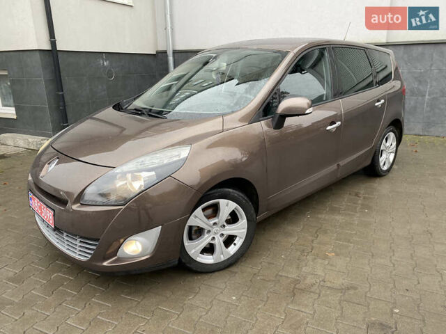 Коричневый Рено Гранд Сценик, объемом двигателя 1.5 л и пробегом 233 тыс. км за 6999 $, фото 3 на Automoto.ua