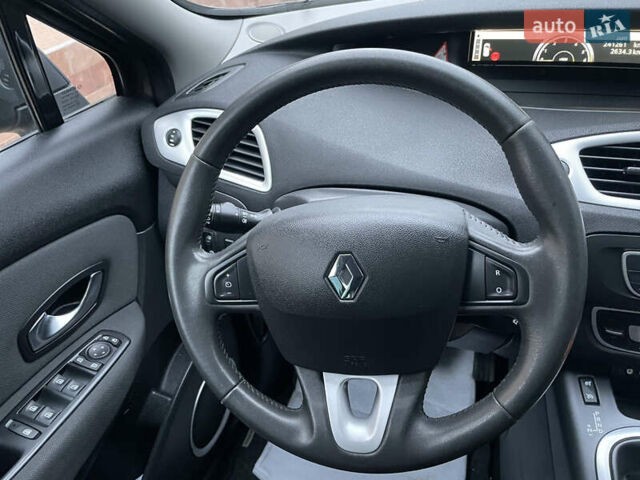 Коричневый Рено Гранд Сценик, объемом двигателя 2 л и пробегом 241 тыс. км за 8600 $, фото 55 на Automoto.ua