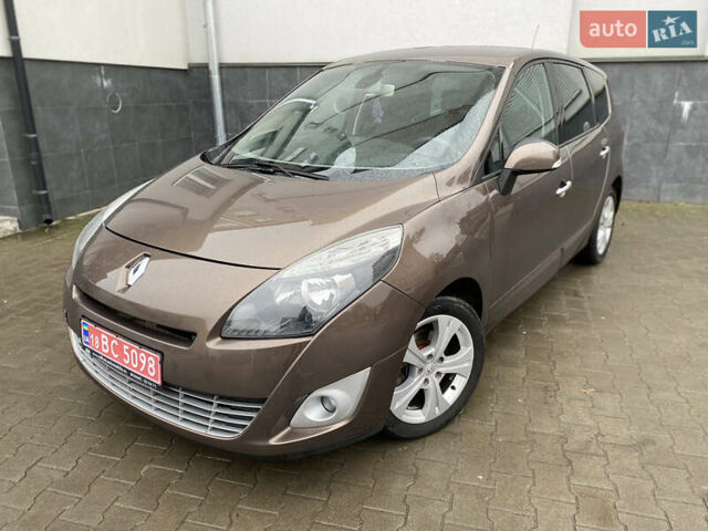 Коричневый Рено Гранд Сценик, объемом двигателя 1.5 л и пробегом 233 тыс. км за 6999 $, фото 6 на Automoto.ua