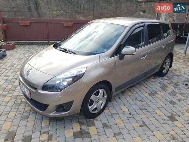 Коричневый Рено Гранд Сценик, объемом двигателя 1.9 л и пробегом 249 тыс. км за 6999 $, фото 13 на Automoto.ua