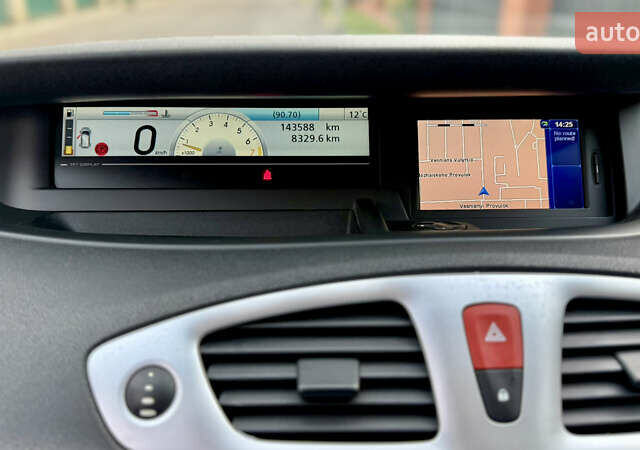 Коричневый Рено Гранд Сценик, объемом двигателя 1.4 л и пробегом 143 тыс. км за 7700 $, фото 13 на Automoto.ua