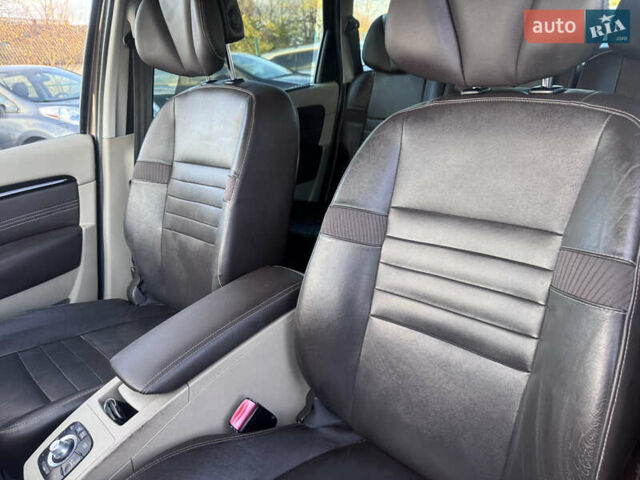 Рено Гранд Сценик 2010 в Звенигородка на Automoto.ua Коричневый Рено Гранд Сценик, объемом двигателя 1.4 л и пробегом 140 тыс. км за 6990 $, фото 47 на Automoto.ua