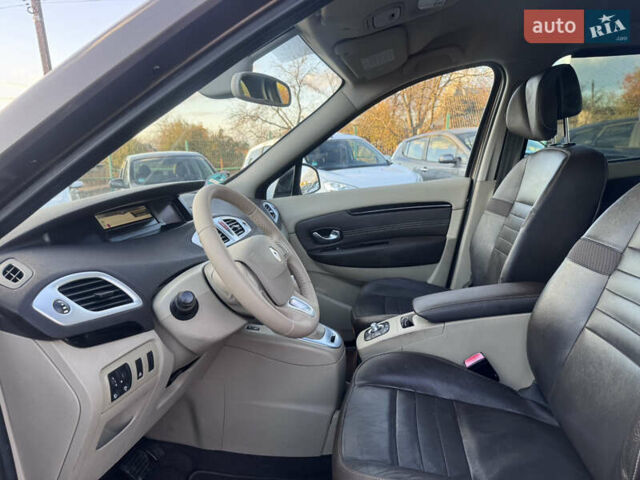 Рено Гранд Сценик 2010 в Звенигородка на Automoto.ua Коричневый Рено Гранд Сценик, объемом двигателя 1.4 л и пробегом 140 тыс. км за 6990 $, фото 45 на Automoto.ua