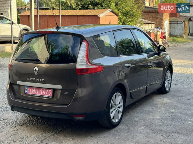 Коричневый Рено Гранд Сценик, объемом двигателя 1.6 л и пробегом 250 тыс. км за 7800 $, фото 10 на Automoto.ua