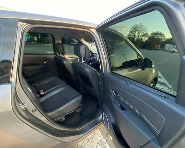 Коричневый Рено Гранд Сценик, объемом двигателя 1.6 л и пробегом 164 тыс. км за 8200 $, фото 13 на Automoto.ua