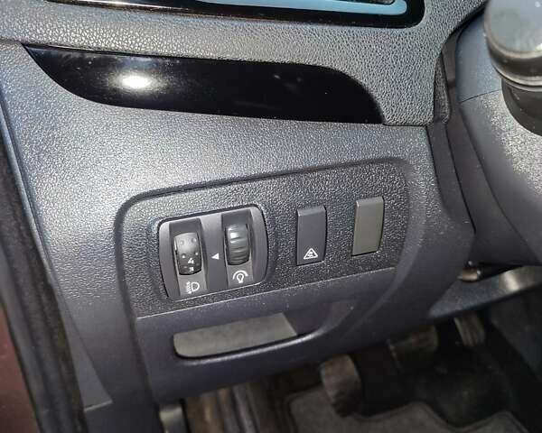 Коричневий Рено Гранд Сценік, об'ємом двигуна 1.5 л та пробігом 260 тис. км за 8450 $, фото 25 на Automoto.ua