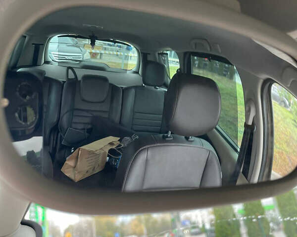 Коричневий Рено Гранд Сценік, об'ємом двигуна 1.6 л та пробігом 216 тис. км за 7000 $, фото 23 на Automoto.ua