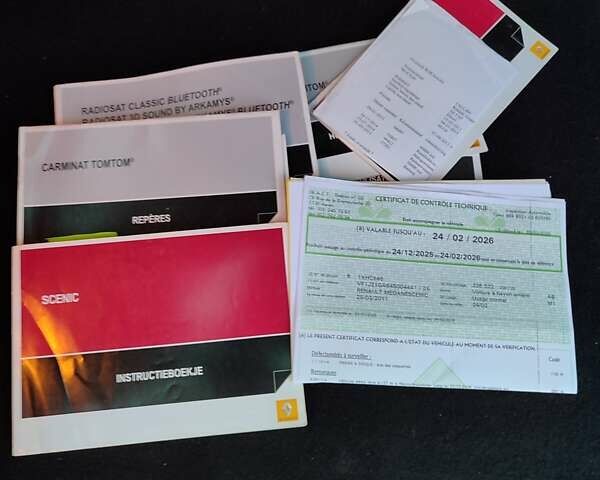 Коричневий Рено Гранд Сценік, об'ємом двигуна 1.5 л та пробігом 260 тис. км за 8450 $, фото 46 на Automoto.ua