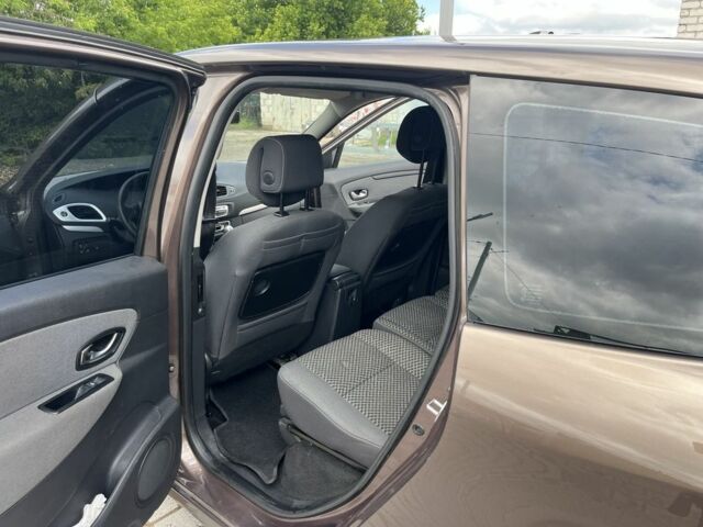 Коричневый Рено Гранд Сценик, объемом двигателя 1.5 л и пробегом 270 тыс. км за 6800 $, фото 14 на Automoto.ua