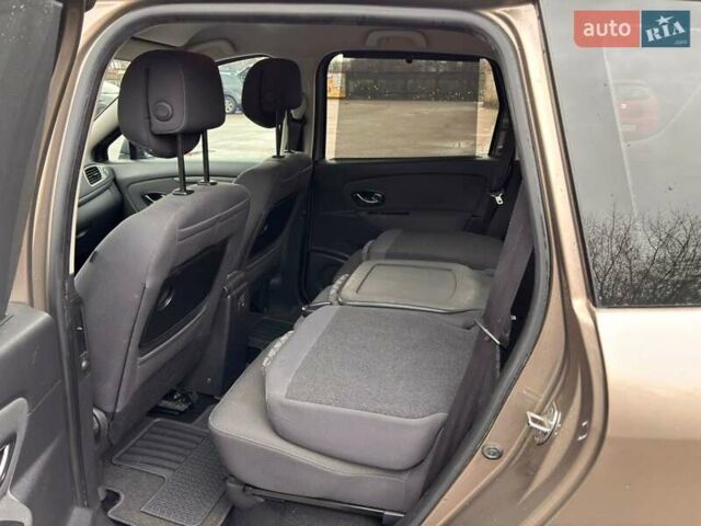 Коричневый Рено Гранд Сценик, объемом двигателя 1.6 л и пробегом 161 тыс. км за 7900 $, фото 13 на Automoto.ua