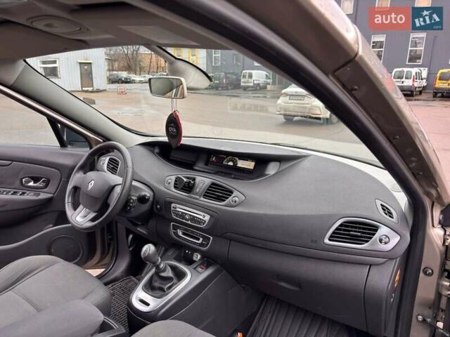 Коричневый Рено Гранд Сценик, объемом двигателя 1.6 л и пробегом 161 тыс. км за 7900 $, фото 21 на Automoto.ua
