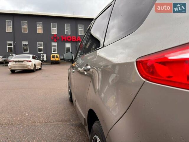 Коричневый Рено Гранд Сценик, объемом двигателя 1.6 л и пробегом 161 тыс. км за 7900 $, фото 10 на Automoto.ua