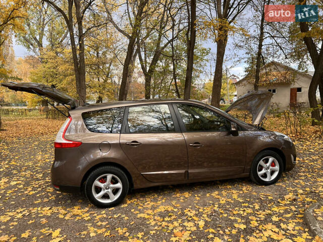 Рено Гранд Сценик 2011 в Черновцах на Automoto.ua Коричневый Рено Гранд Сценик, объемом двигателя 1.5 л и пробегом 325 тыс. км за 6700 $, фото 36 на Automoto.ua