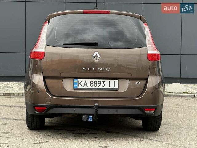 Коричневый Рено Гранд Сценик, объемом двигателя 1.6 л и пробегом 246 тыс. км за 9900 $, фото 8 на Automoto.ua