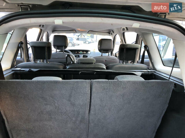 Коричневий Рено Гранд Сценік, об'ємом двигуна 1.5 л та пробігом 237 тис. км за 8399 $, фото 33 на Automoto.ua