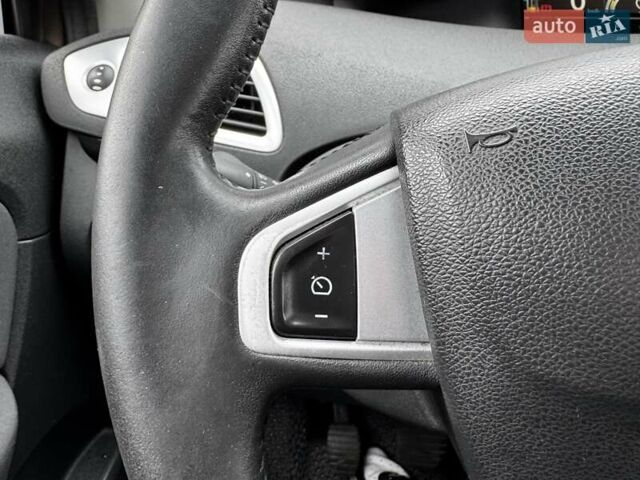 Коричневый Рено Гранд Сценик, объемом двигателя 1.6 л и пробегом 246 тыс. км за 9900 $, фото 20 на Automoto.ua