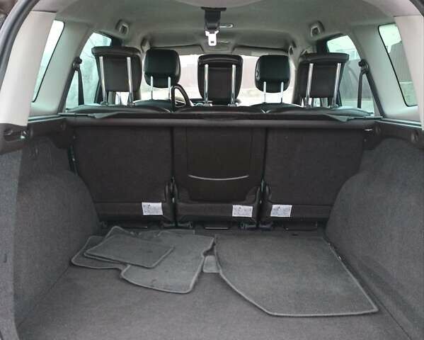 Коричневий Рено Гранд Сценік, об'ємом двигуна 1.6 л та пробігом 239 тис. км за 7600 $, фото 16 на Automoto.ua