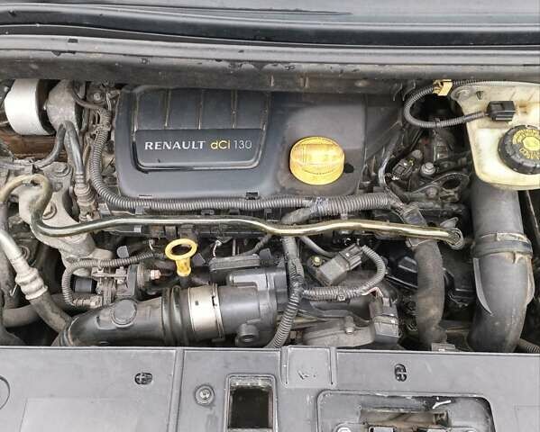 Коричневий Рено Гранд Сценік, об'ємом двигуна 1.6 л та пробігом 239 тис. км за 7600 $, фото 27 на Automoto.ua