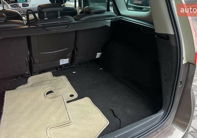 Коричневый Рено Гранд Сценик, объемом двигателя 1.6 л и пробегом 260 тыс. км за 8000 $, фото 18 на Automoto.ua