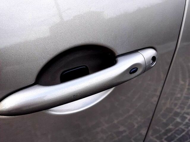 Коричневий Рено Гранд Сценік, об'ємом двигуна 1.6 л та пробігом 336 тис. км за 10500 $, фото 3 на Automoto.ua