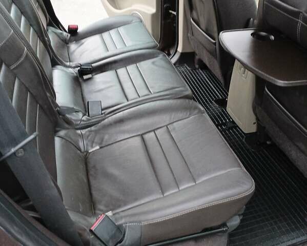 Коричневий Рено Гранд Сценік, об'ємом двигуна 1.6 л та пробігом 239 тис. км за 7600 $, фото 15 на Automoto.ua