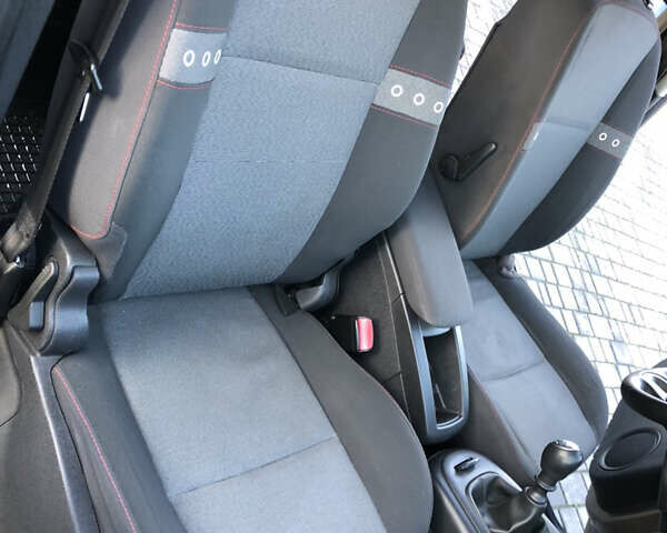 Коричневий Рено Гранд Сценік, об'ємом двигуна 1.5 л та пробігом 237 тис. км за 8399 $, фото 31 на Automoto.ua