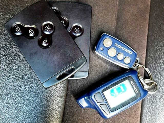 Коричневий Рено Гранд Сценік, об'ємом двигуна 1.6 л та пробігом 336 тис. км за 10500 $, фото 5 на Automoto.ua