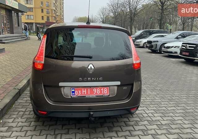 Коричневый Рено Гранд Сценик, объемом двигателя 1.6 л и пробегом 260 тыс. км за 8000 $, фото 2 на Automoto.ua