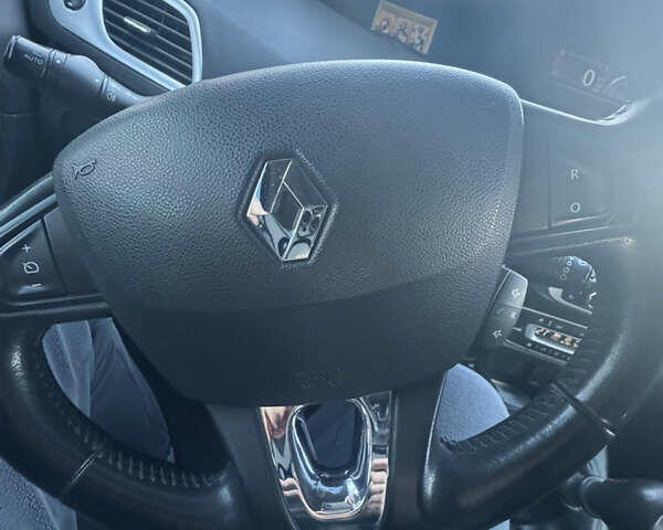 Коричневый Рено Гранд Сценик, объемом двигателя 1.46 л и пробегом 283 тыс. км за 9350 $, фото 33 на Automoto.ua