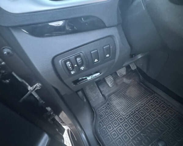 Коричневый Рено Гранд Сценик, объемом двигателя 1.46 л и пробегом 283 тыс. км за 9350 $, фото 42 на Automoto.ua