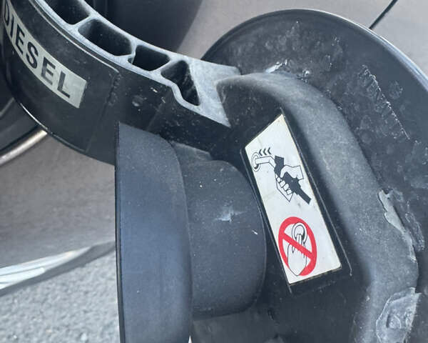 Коричневый Рено Гранд Сценик, объемом двигателя 1.46 л и пробегом 283 тыс. км за 9350 $, фото 3 на Automoto.ua