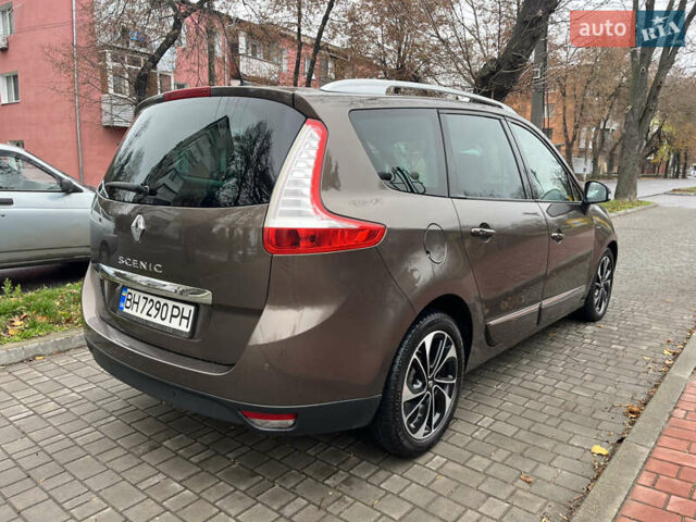 Коричневый Рено Гранд Сценик, объемом двигателя 2 л и пробегом 254 тыс. км за 9400 $, фото 21 на Automoto.ua