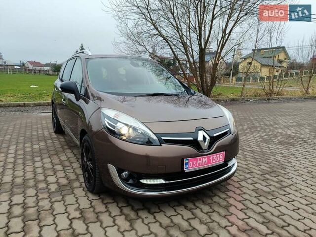 Коричневий Рено Гранд Сценік, об'ємом двигуна 1.6 л та пробігом 152 тис. км за 10800 $, фото 3 на Automoto.ua