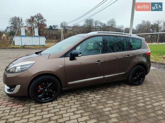 Коричневий Рено Гранд Сценік, об'ємом двигуна 1.6 л та пробігом 152 тис. км за 10800 $, фото 2 на Automoto.ua