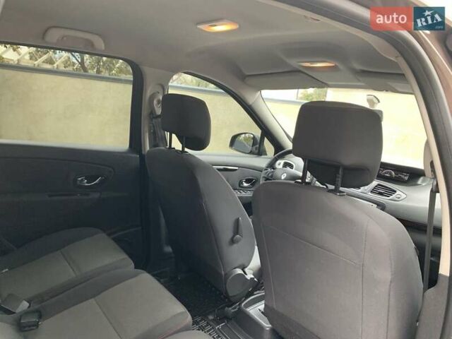 Коричневый Рено Гранд Сценик, объемом двигателя 1.5 л и пробегом 250 тыс. км за 6699 $, фото 5 на Automoto.ua