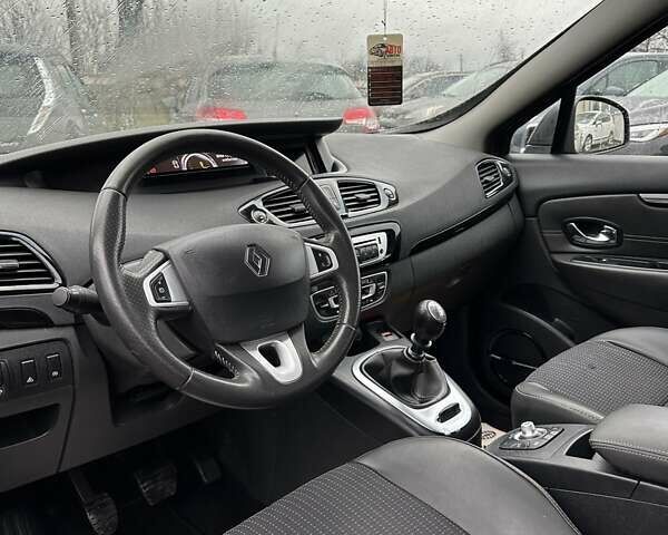 Коричневый Рено Гранд Сценик, объемом двигателя 1.6 л и пробегом 265 тыс. км за 9500 $, фото 16 на Automoto.ua