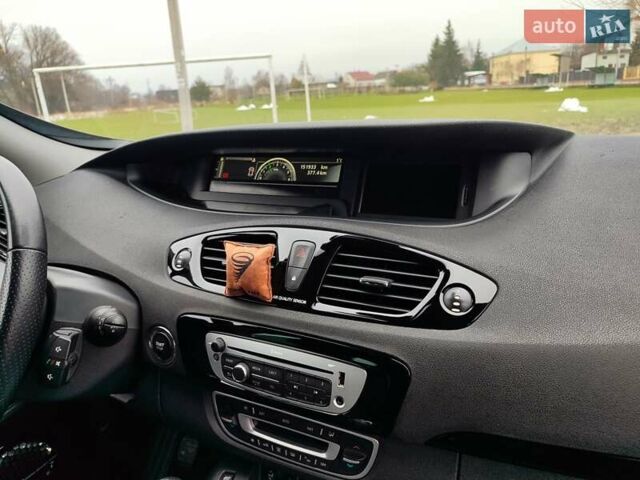 Коричневий Рено Гранд Сценік, об'ємом двигуна 1.6 л та пробігом 152 тис. км за 10800 $, фото 28 на Automoto.ua