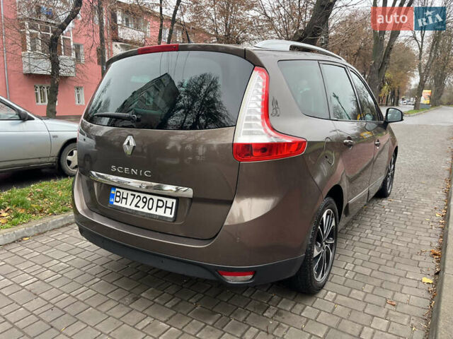 Коричневый Рено Гранд Сценик, объемом двигателя 2 л и пробегом 254 тыс. км за 9400 $, фото 20 на Automoto.ua