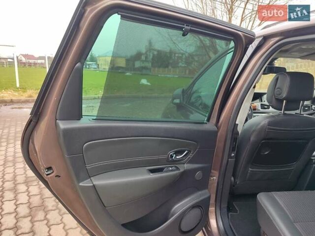 Коричневий Рено Гранд Сценік, об'ємом двигуна 1.6 л та пробігом 152 тис. км за 10800 $, фото 26 на Automoto.ua