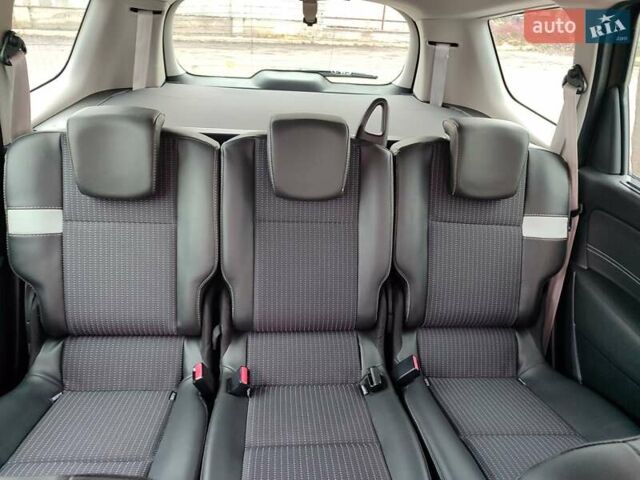 Коричневий Рено Гранд Сценік, об'ємом двигуна 1.6 л та пробігом 152 тис. км за 10800 $, фото 27 на Automoto.ua