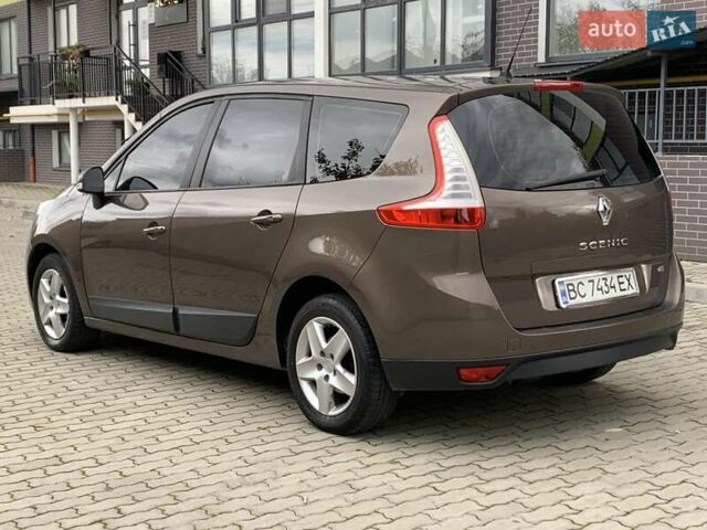 Рено Гранд Сценик 2013 в Жовкве на Automoto.ua Коричневый Рено Гранд Сценик, объемом двигателя 1.5 л и пробегом 280 тыс. км за 6999 $, фото 3 на Automoto.ua