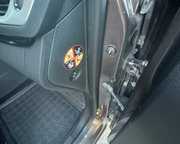 Коричневый Рено Гранд Сценик, объемом двигателя 1.46 л и пробегом 283 тыс. км за 9350 $, фото 11 на Automoto.ua