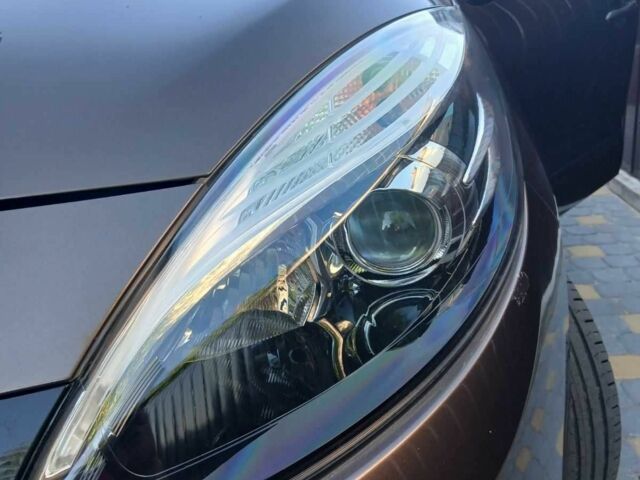 Коричневий Рено Гранд Сценік, об'ємом двигуна 1.5 л та пробігом 290 тис. км за 9400 $, фото 16 на Automoto.ua