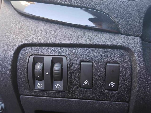 Коричневий Рено Гранд Сценік, об'ємом двигуна 1.5 л та пробігом 290 тис. км за 9400 $, фото 11 на Automoto.ua