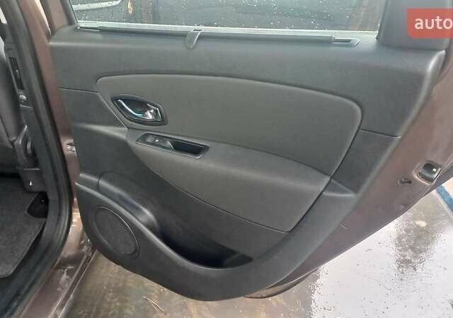 Коричневый Рено Гранд Сценик, объемом двигателя 1.5 л и пробегом 273 тыс. км за 8999 $, фото 20 на Automoto.ua