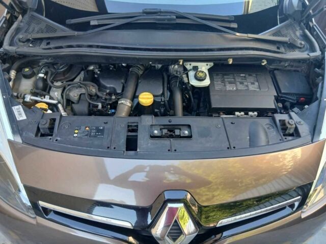 Коричневий Рено Гранд Сценік, об'ємом двигуна 1.5 л та пробігом 290 тис. км за 9400 $, фото 10 на Automoto.ua