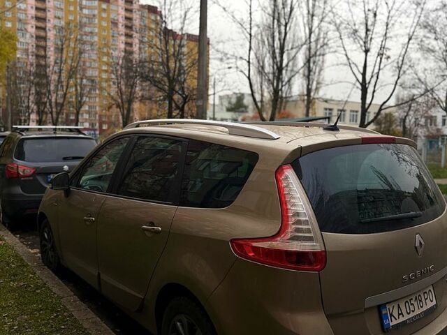 Коричневий Рено Гранд Сценік, об'ємом двигуна 1.5 л та пробігом 212 тис. км за 9200 $, фото 4 на Automoto.ua