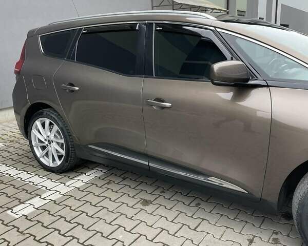 Коричневий Рено Гранд Сценік, об'ємом двигуна 1.46 л та пробігом 216 тис. км за 15350 $, фото 14 на Automoto.ua