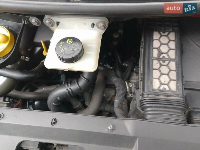 Коричневий Рено Гранд Сценік, об'ємом двигуна 1.46 л та пробігом 216 тис. км за 15350 $, фото 31 на Automoto.ua