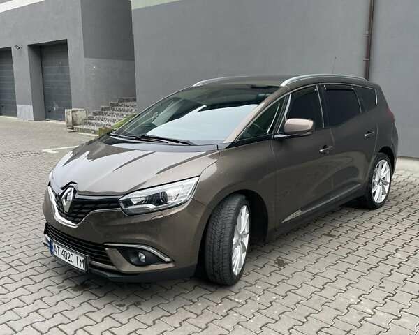 Коричневий Рено Гранд Сценік, об'ємом двигуна 1.46 л та пробігом 216 тис. км за 15350 $, фото 9 на Automoto.ua